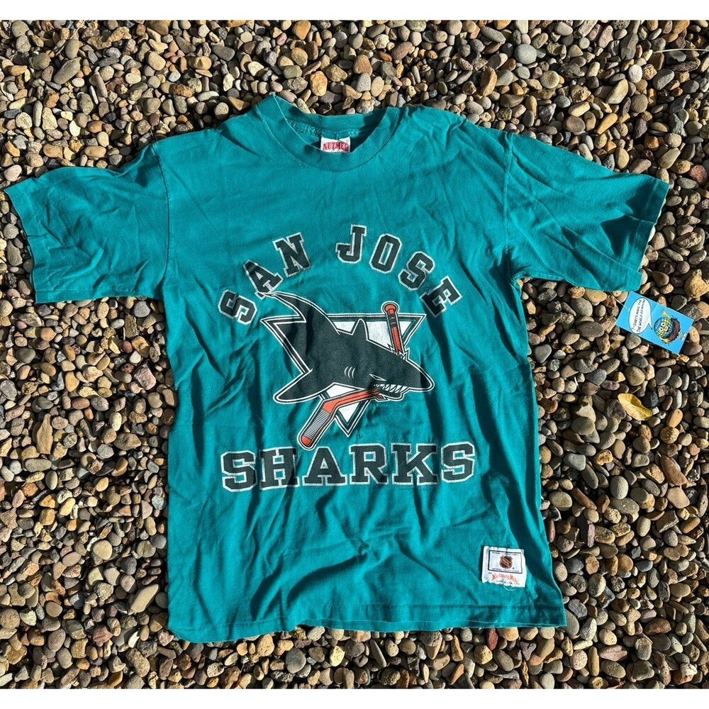 San Jose Sharks NHL TShirt - Size Large UniSex